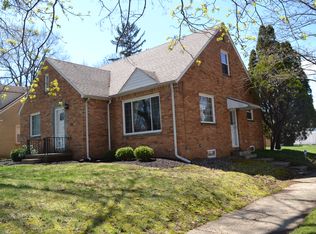 2673 Densmore Dr, Toledo, OH 43606