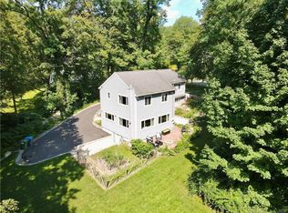 655 Monroe Tpke, Monroe, CT 06468