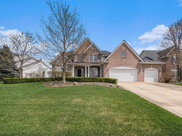 6337 Edgewood Dr, Ann Arbor, MI 48108