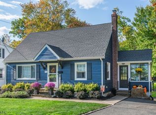 89 Forest Ave, West Caldwell, NJ 07006