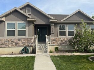 719 W Shavey Ln, Springville, UT 84663