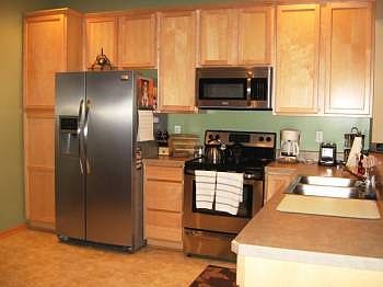 5th image of 13800 53rd Ave N APT 2