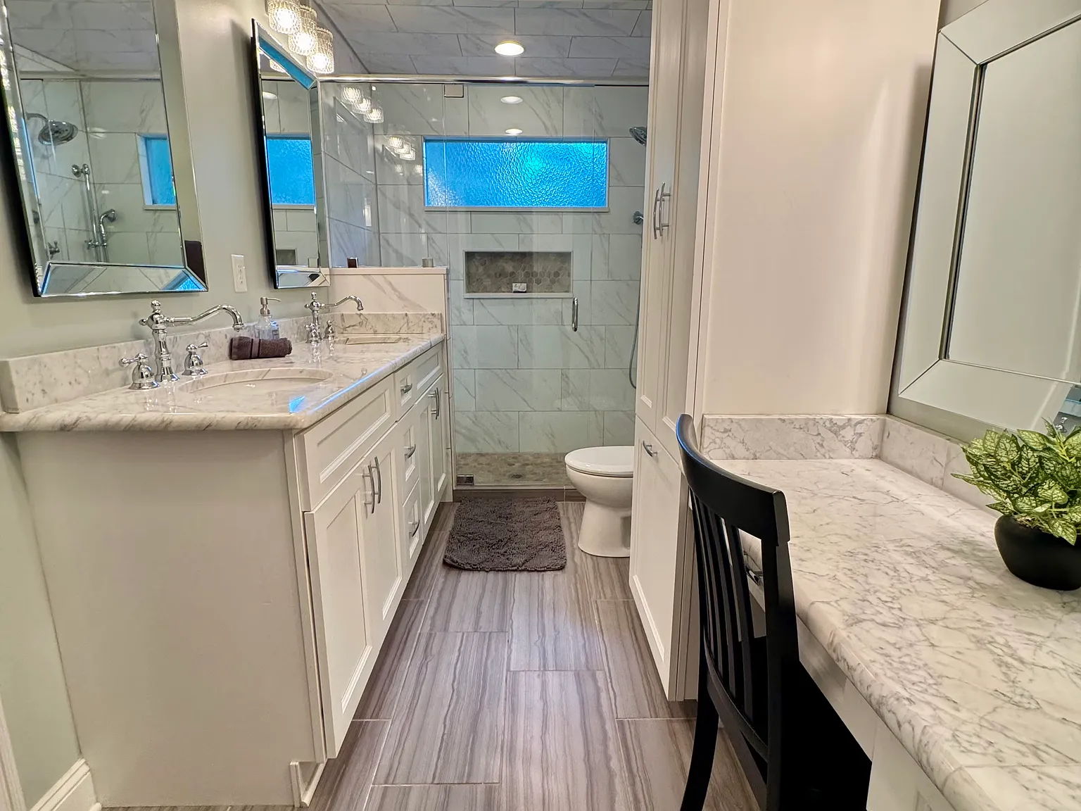 4 bed, 2419 sqft, $5,970 — Photo 3