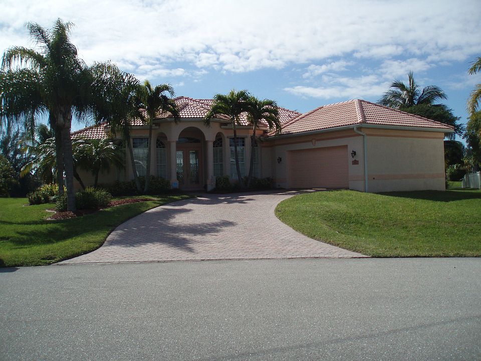 1st image of 4516 SW 19th Pl
