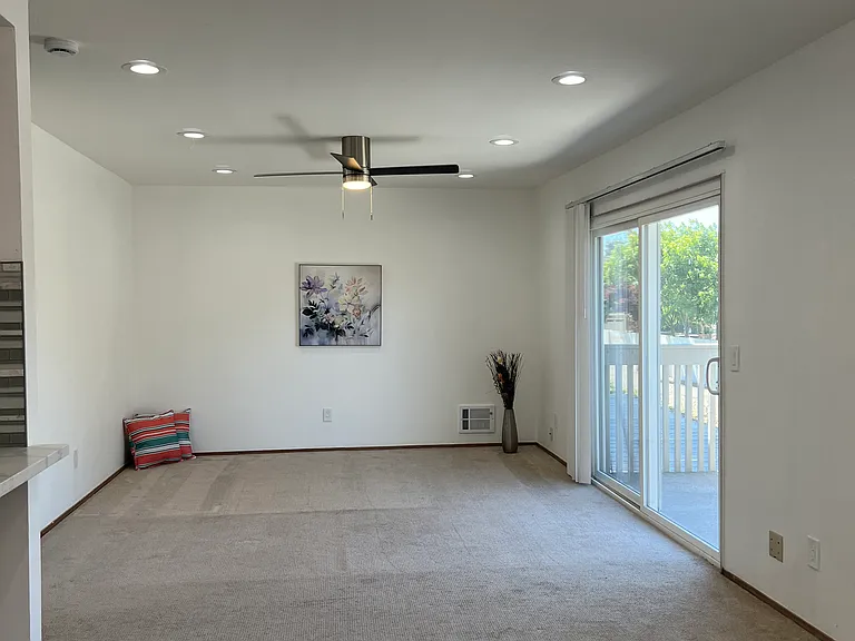 1119 Reed Ave #C — Photo 12