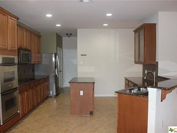 4th image of 5609 Bedrock Dr