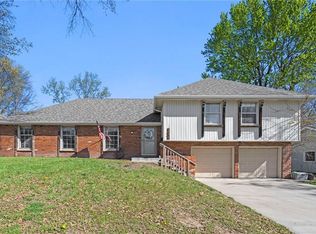 1606 NE 68th Ter, Gladstone, MO 64118