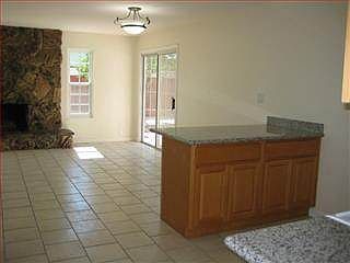 4th image of 2778 Murtha Dr