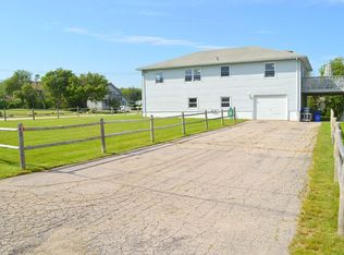 45 Sylvan Rd, Narragansett, RI 02882