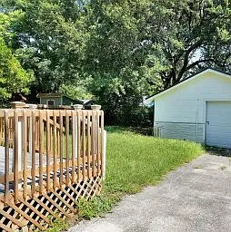 5119 Sunderland Rd — Photo 28