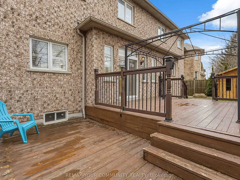 108 W Cabin Trail Cres — Photo 34