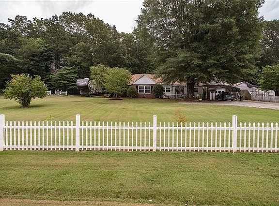 5th image of 2670 N Olivers Xrd