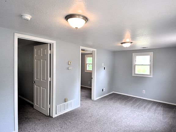 3rd image of 205 S Garfield Ave