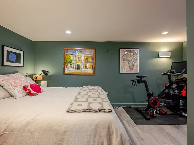 4612 Sedgwick St NW — Photo 37