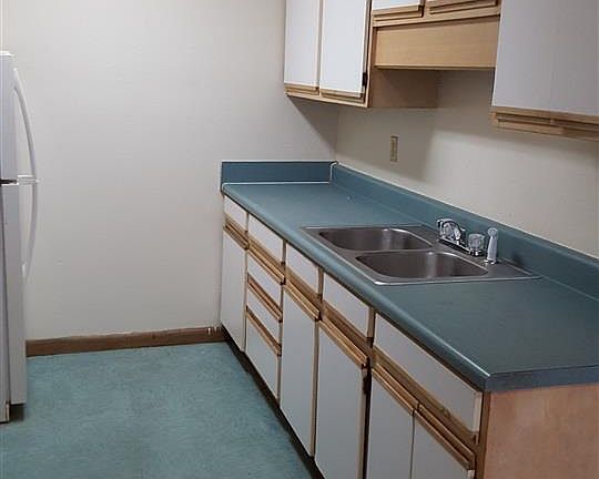 4th image of 1116 Wayne Ave #B