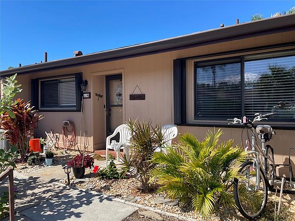 3rd image of 1001 W MARION AVENUE #8