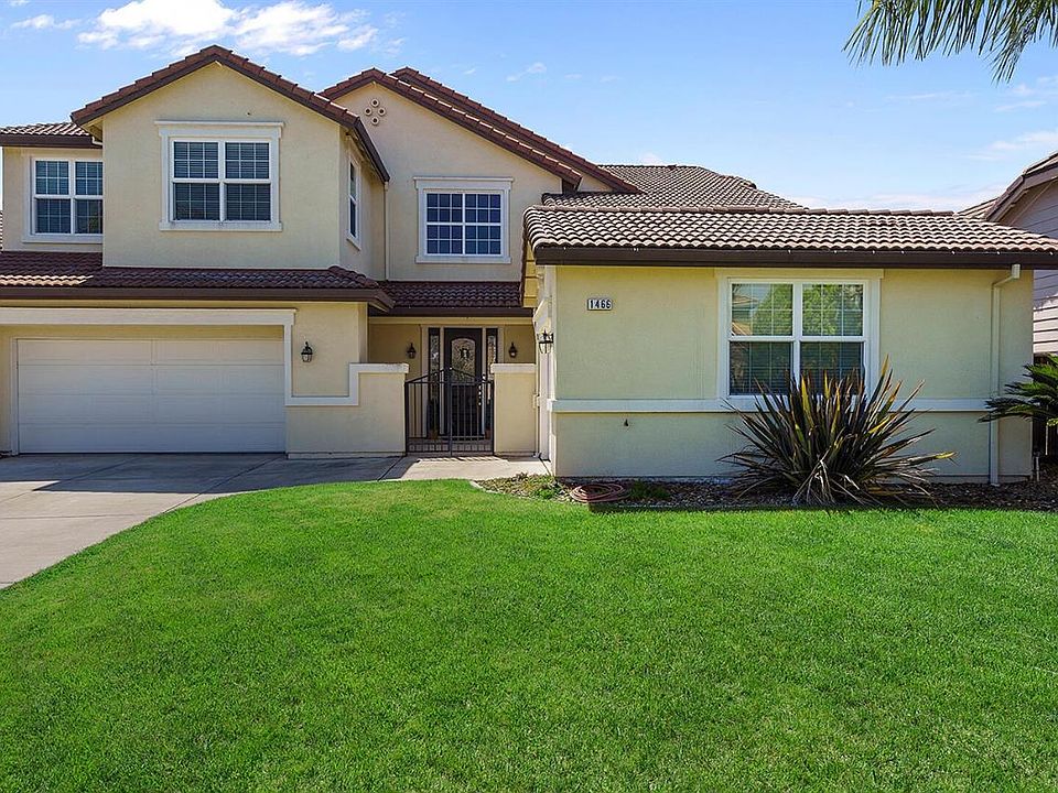 2nd image of 1466 Montauban Ct
