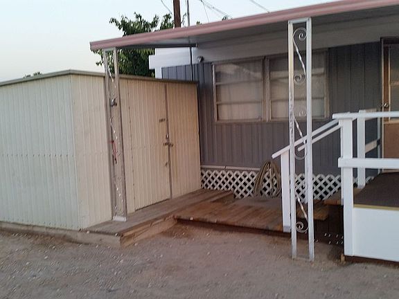 5th image of 2068 Clearwater Dr