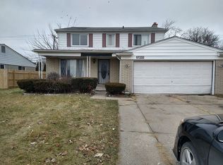 17232 Mount Vernon St, Southfield, MI 48075