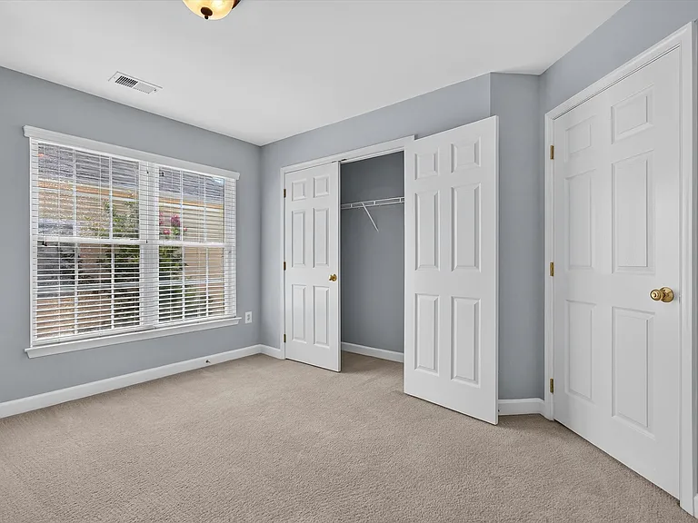 25670 S Village Dr — Photo 31
