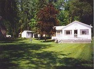 3060 Lake Dr, Reading, MI 49274