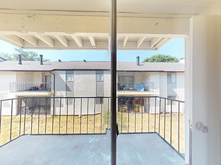 Addison Apartments at the Park — Photo 94