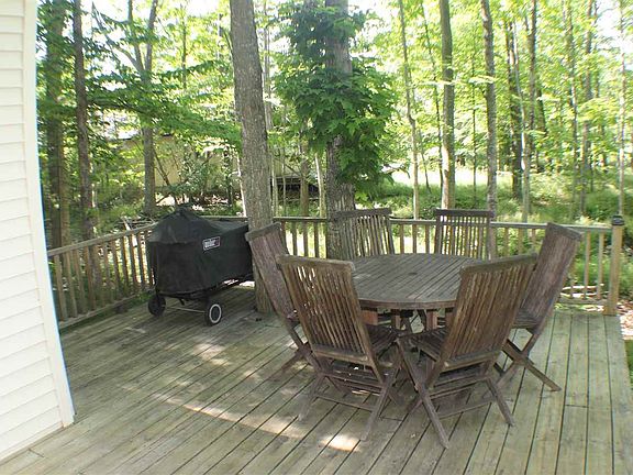 4th image of 9065 N Pointe Woods Dr