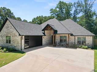 1100 Insignia Way, Longview, TX 75604