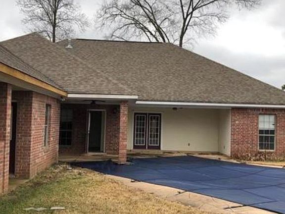 2nd image of 343 Braeburn Glen Dr