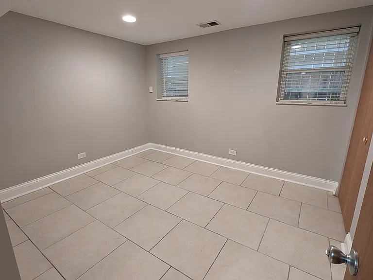 4523 N Troy St #GARDEN — Photo 7