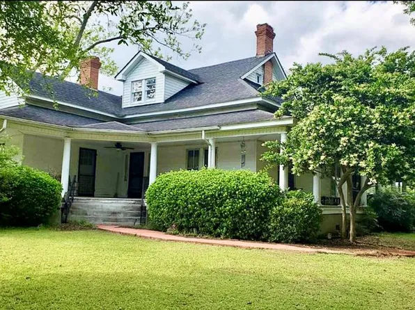 3174 Fitzgerald Hwy, Broxton, GA 31519