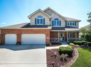 2270 Cattlemen Dr, New Lenox, IL 60451