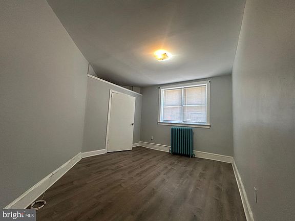 4th image of 1860 Wakeling St Floor 1