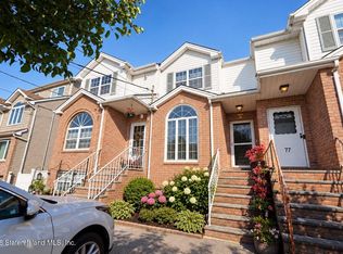 79 Nugent Ave, Staten Island, NY 10305
