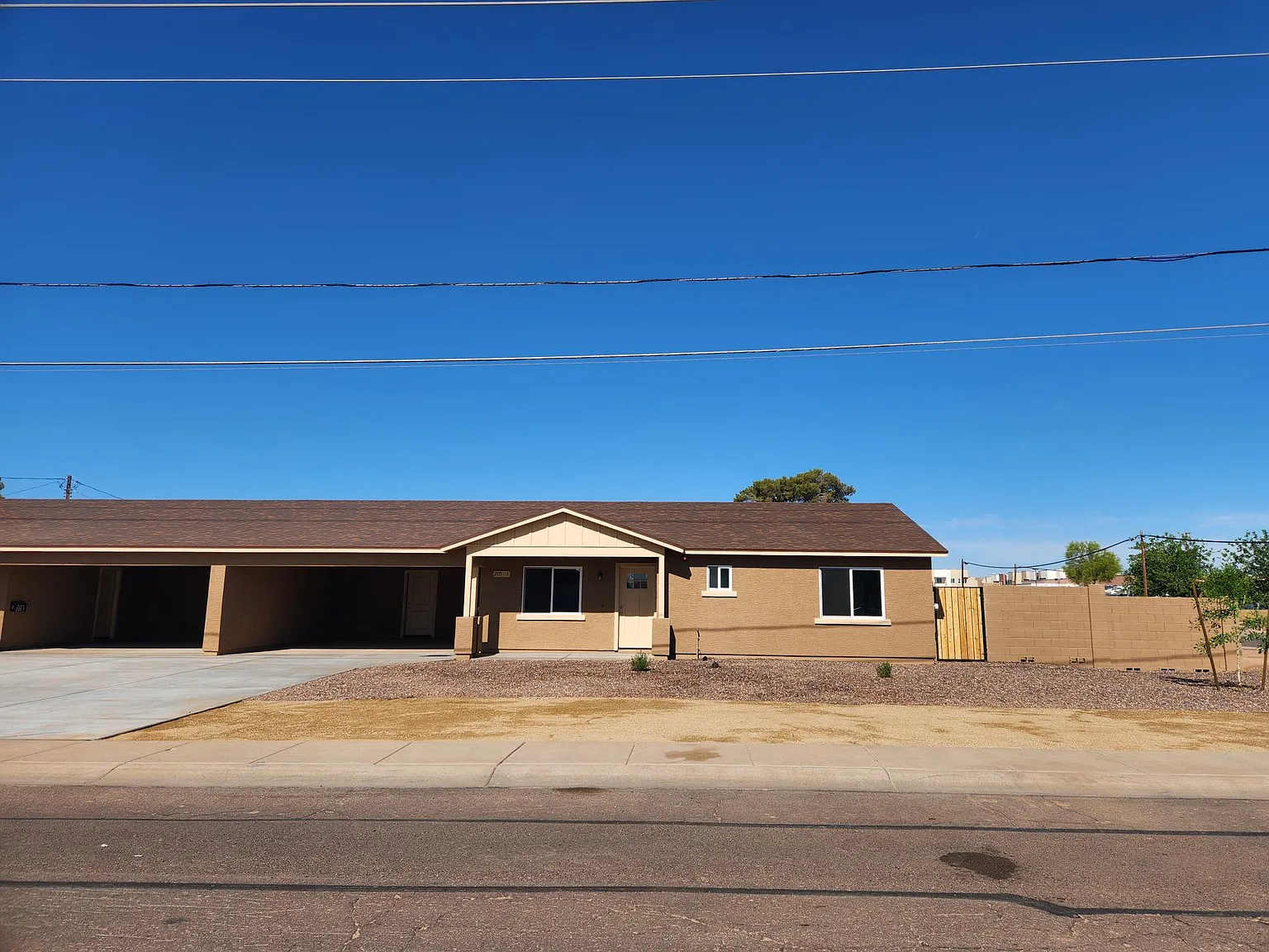3 bed, 1050 sqft, $1,650 — Photo 2