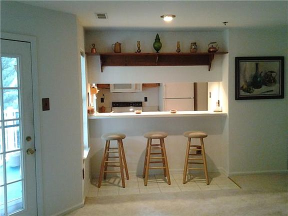 Dining Room & Kitchen
