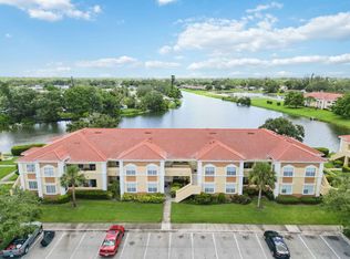 1030 Villagio Cir #203-8, Sarasota, FL 34237