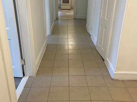 5th image of 110 Main St Suite 1