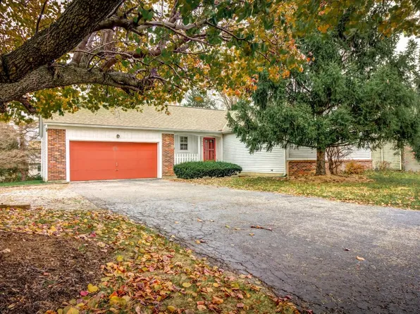 958 Hill Rd N, Pickerington, OH 43147