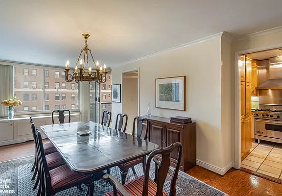 4th image of 250 W 90th St APT 15K