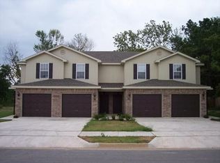 2006 Azlin Pl APT D, Siloam Springs, AR 72761
