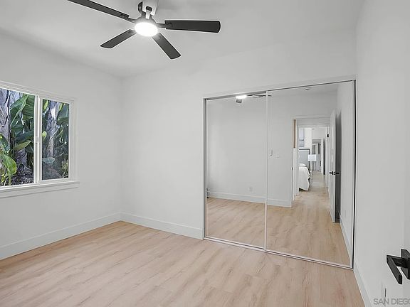 4th image of 3296 Talbot St
