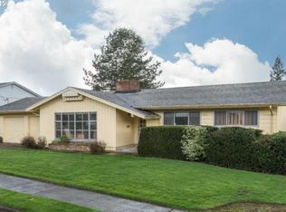 6841 SW 32nd Ave #A, Portland, OR 97219