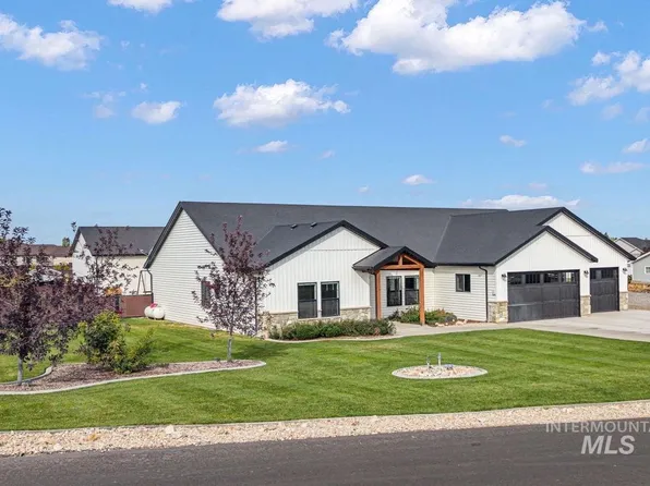 3837 N 2469 E, Filer, ID 83328