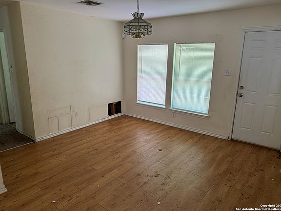5th image of 8427 GLEN CT
