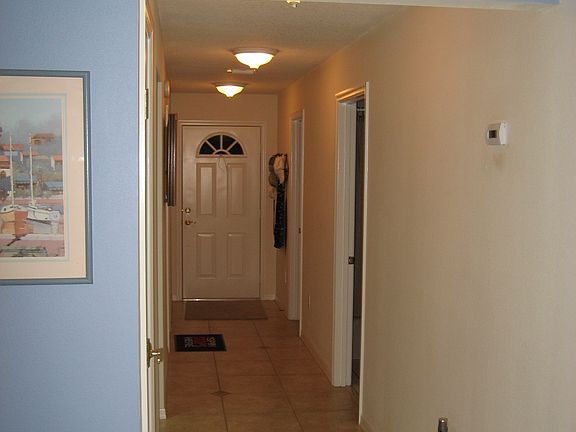 5th image of 1020 NE 30th Ave APT 118