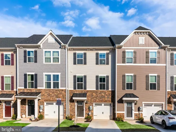 46348 Mount Kellogg Ter, Sterling, VA 20164