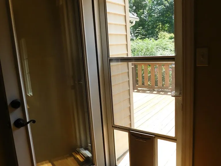 300 Taliaferro Ln — Photo 39