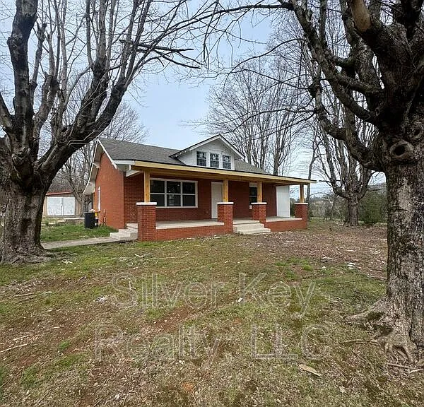 3663 Sweetwater Vonore Rd — Photo 2
