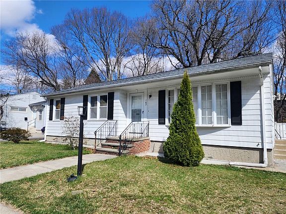 3rd image of 165 Ortoleva Dr